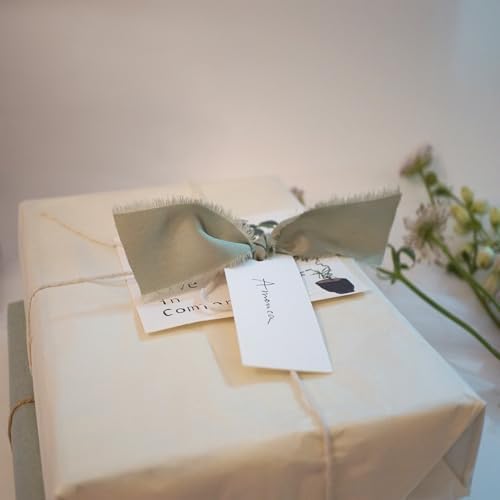 40 Pcs Place Cards with Dusty Green Ribbons for Wedding Parties