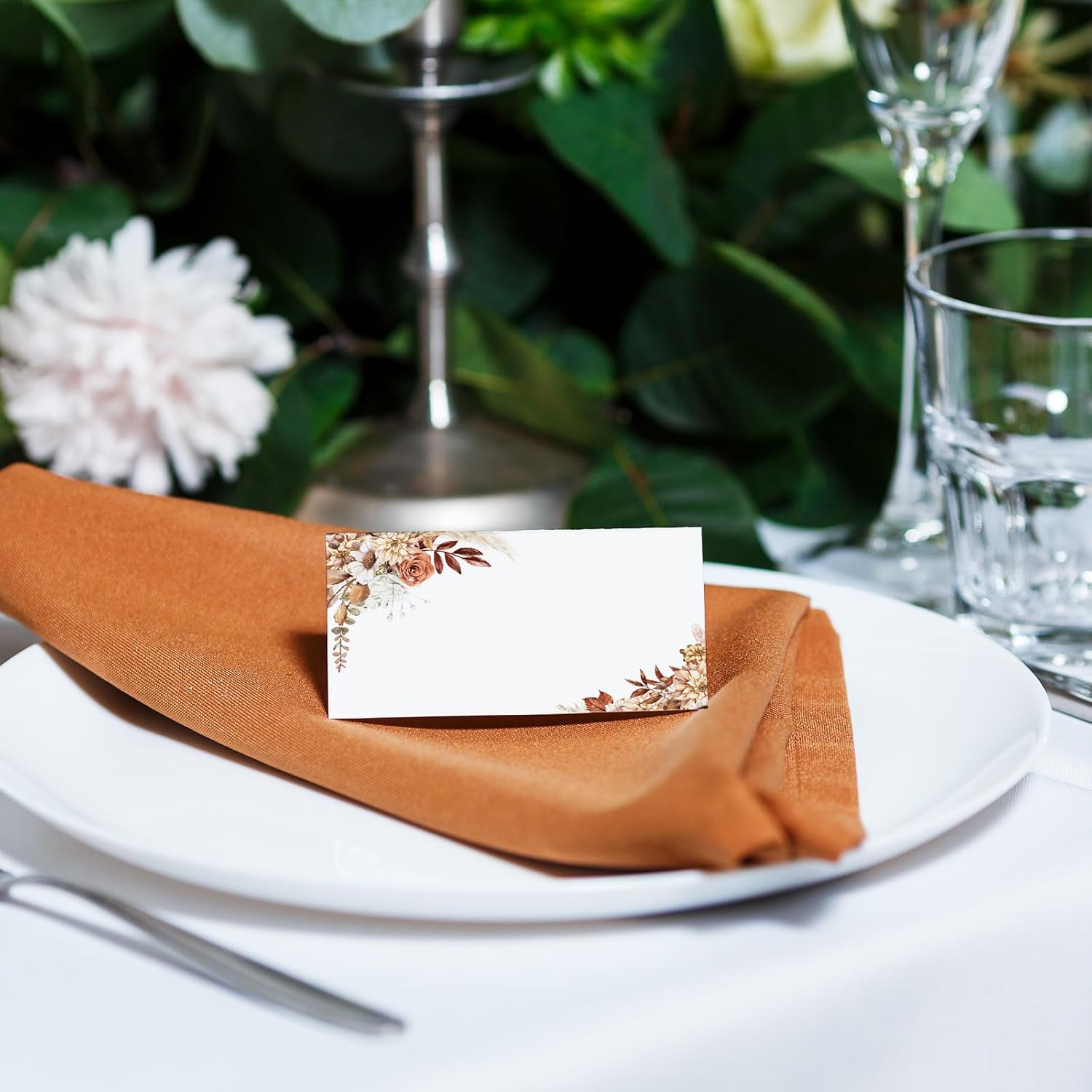 Whaline 50Pcs Floral Tented Place Cards for Weddings and Events