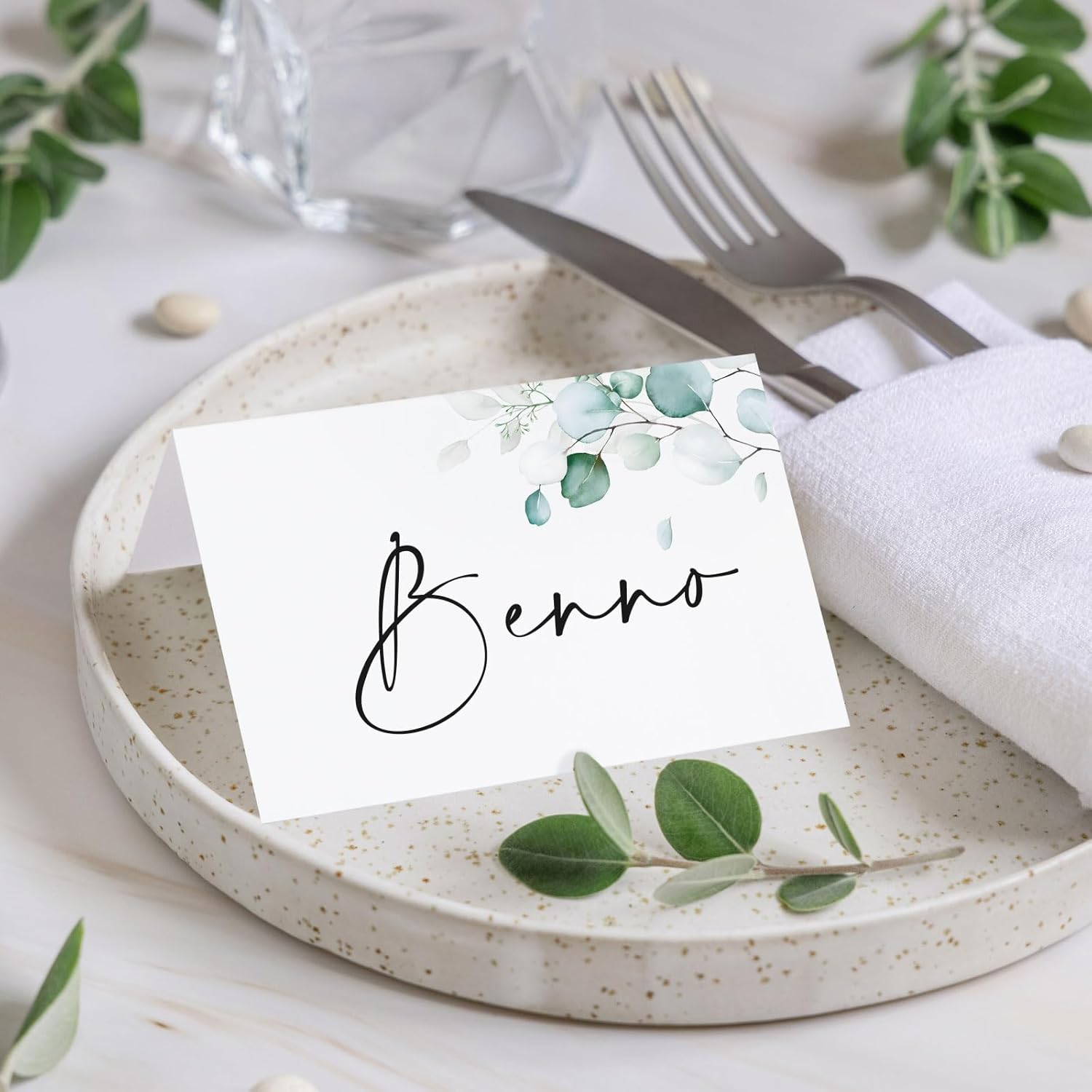 100pcs Eucalyptus Leaf Place Cards for Wedding Reception and Events