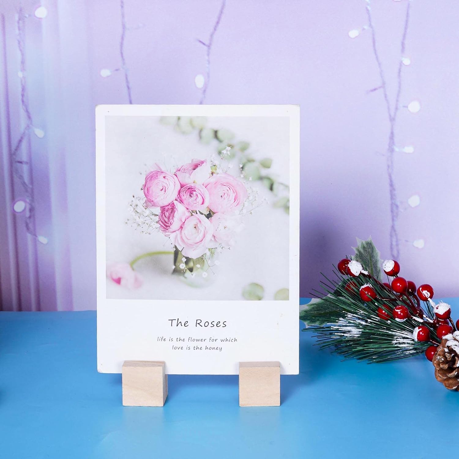 20 Pieces Wood Place Card Holders with Brown Paper Cards