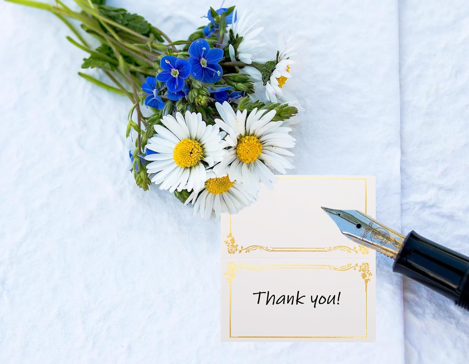 100 Pack Gold Foil Wedding Place Cards with 2 Designs