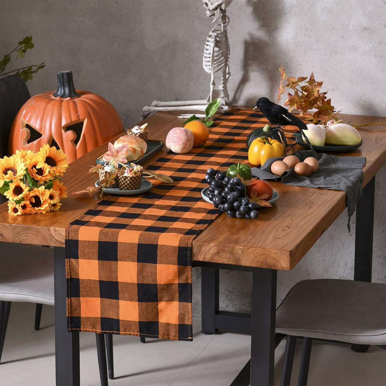 Tosewever Halloween Buffalo Check Plaid Table Runner
