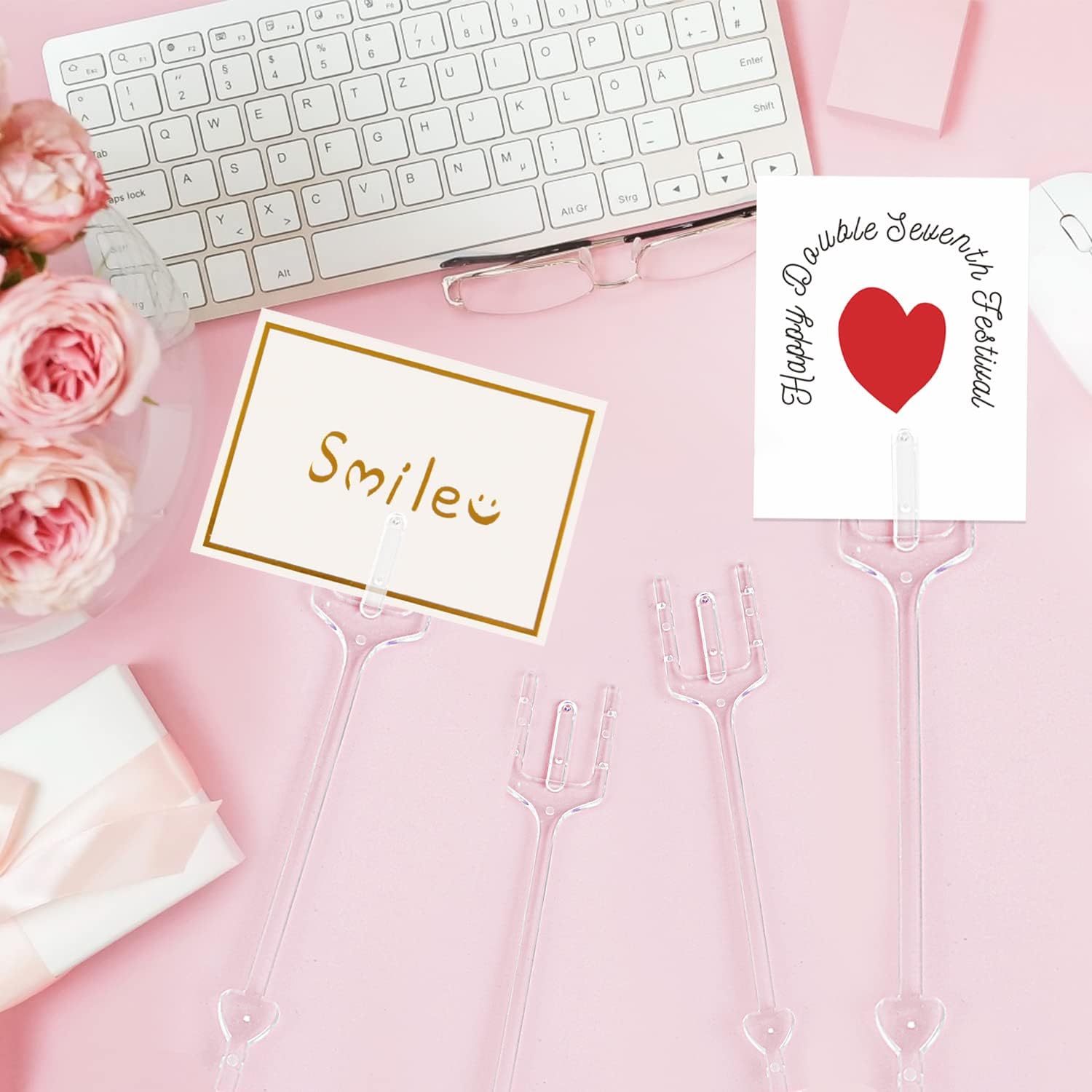 KIMOBER 100PCS Clear Plastic Place Card Holders