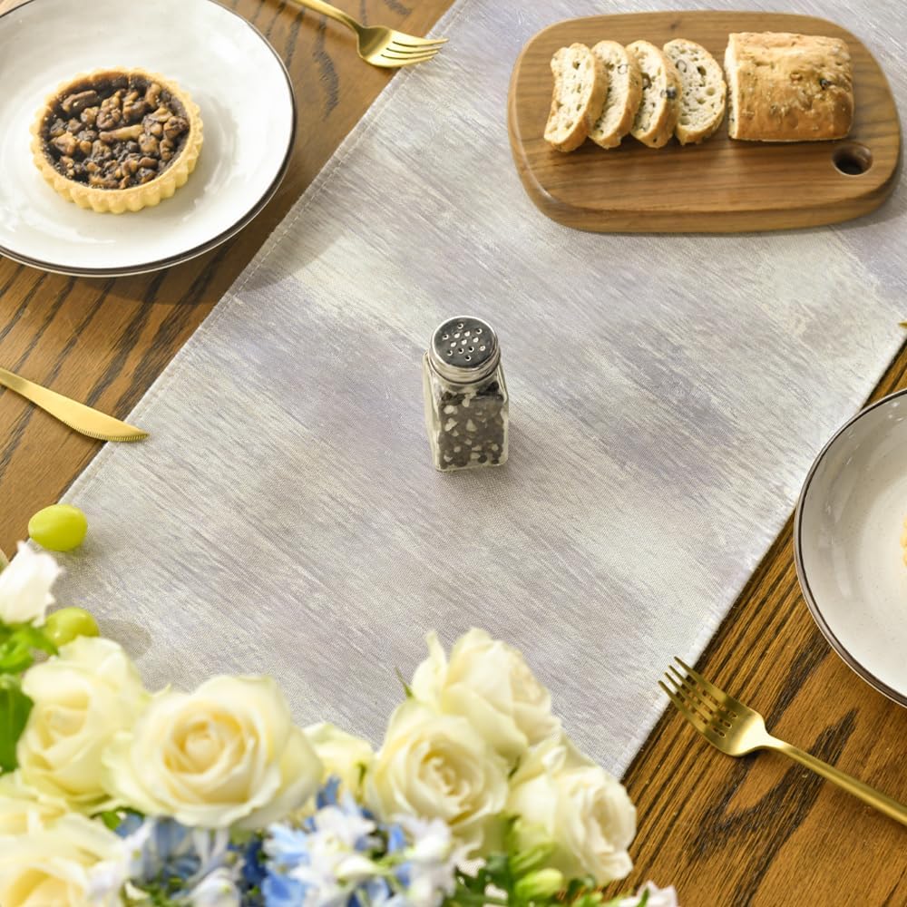 Artoid Mode Rose Horse Racing Castle Table Runner 13x90 Inch