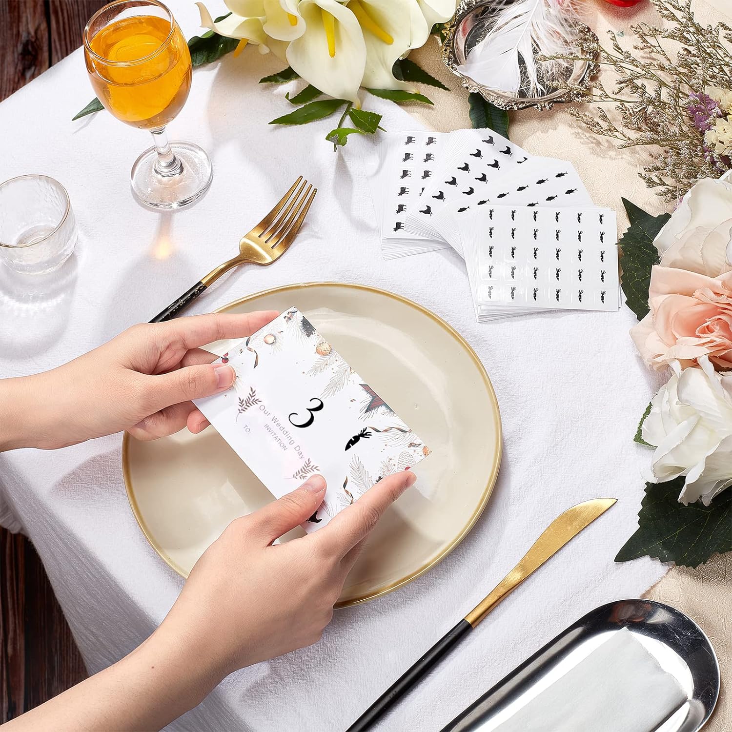 OLYCRAFT 2400pcs 4 Styles Black Meal Stickers for Place Cards