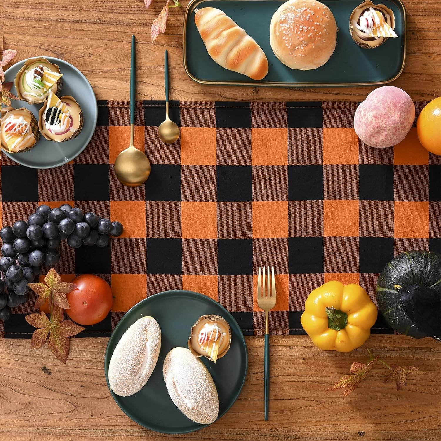 Tosewever Halloween Buffalo Check Plaid Table Runner