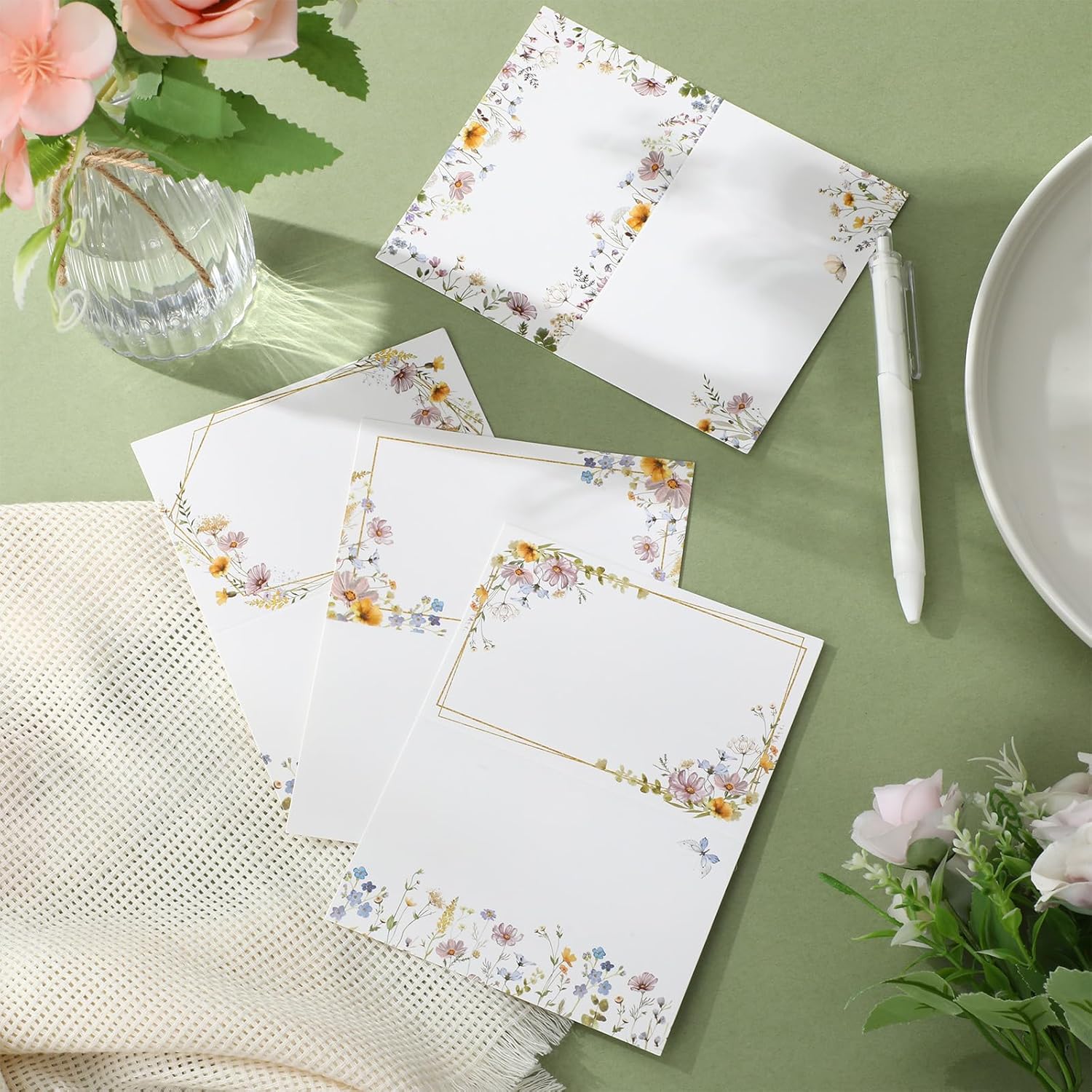 Honoson 48 Pcs Floral Wildflower Place Cards for Wedding and Events
