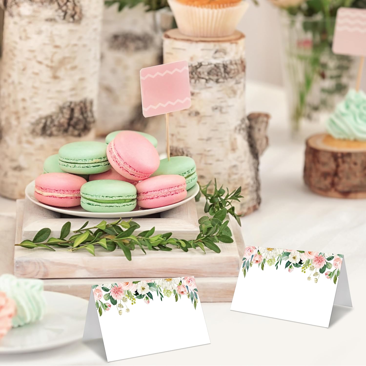 Floral Themed Table Place Cards 25 Pack White